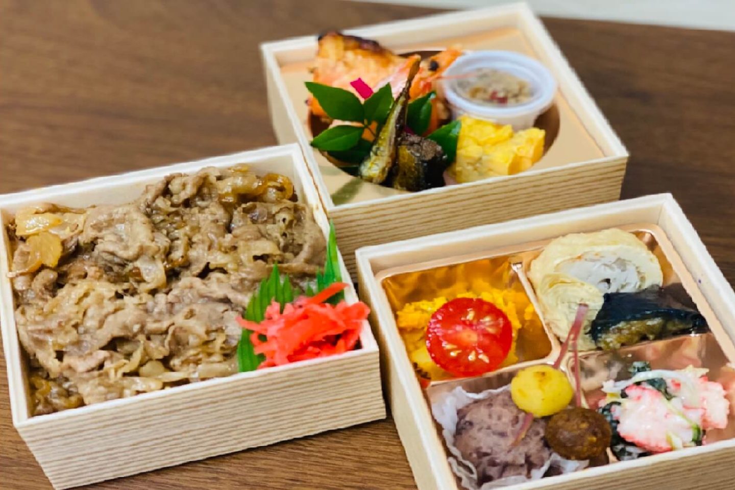 sansai-kobako-kokusangyusukiyaki